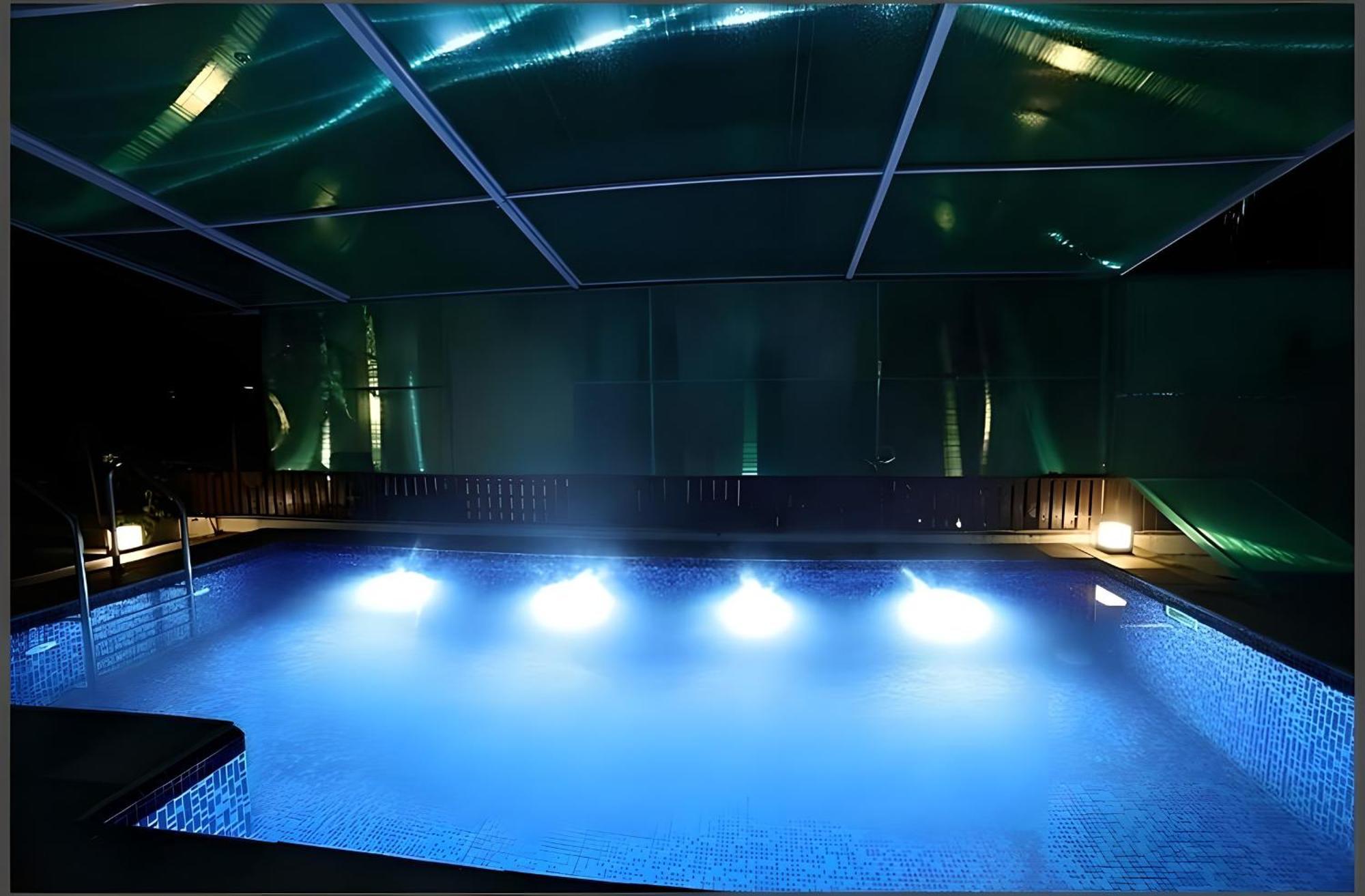 Mizzle Exotica Lonavala Lägenhet Exteriör bild